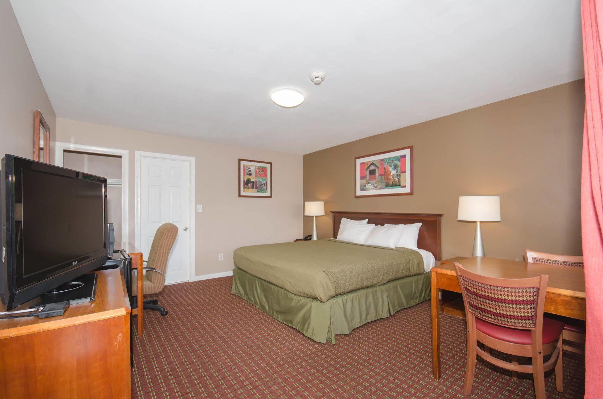 Plaza Inn พีบอดี ภายนอก รูปภาพ